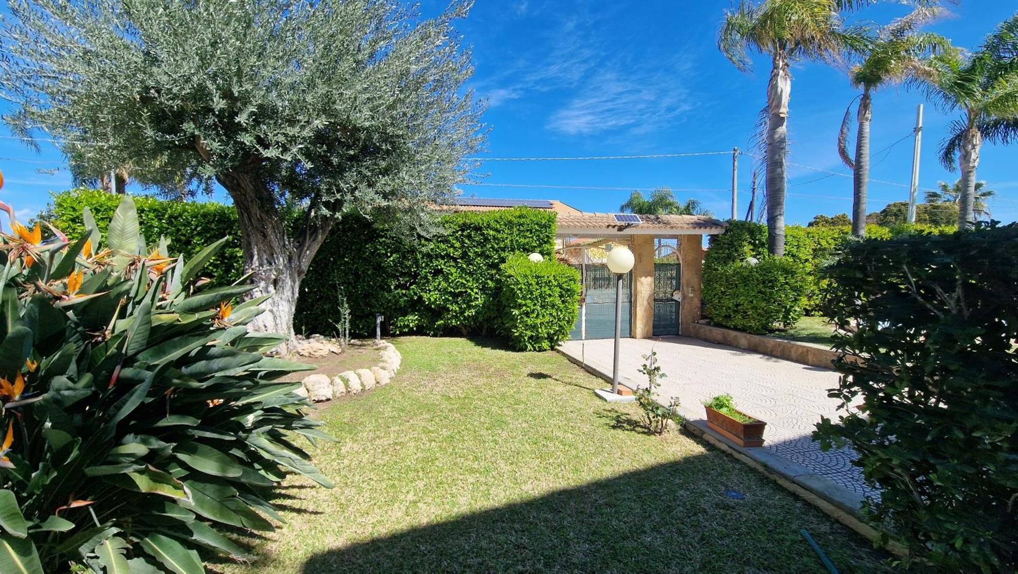 Villa Carlotta Brucoli Exteriör bild