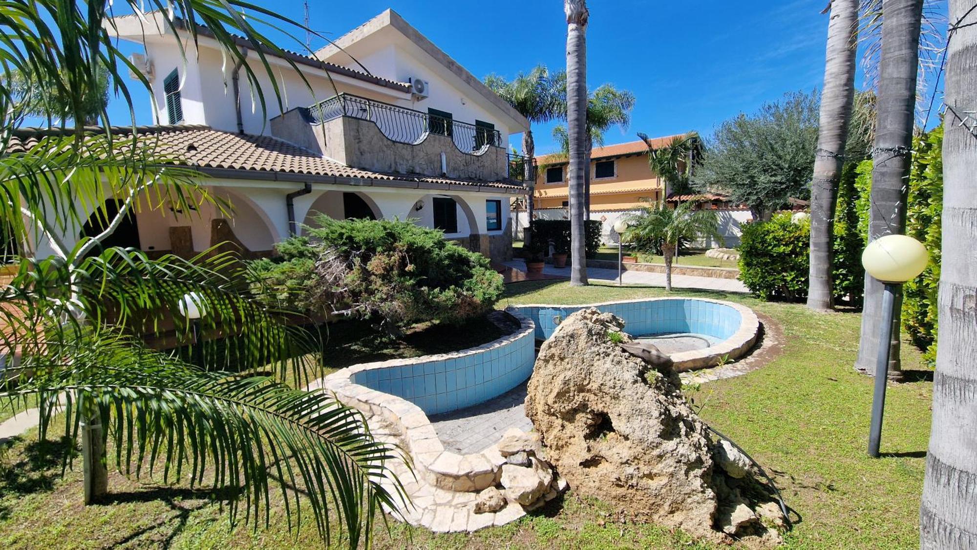 Villa Carlotta Brucoli Exteriör bild